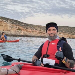 Meet your Posher, Eric